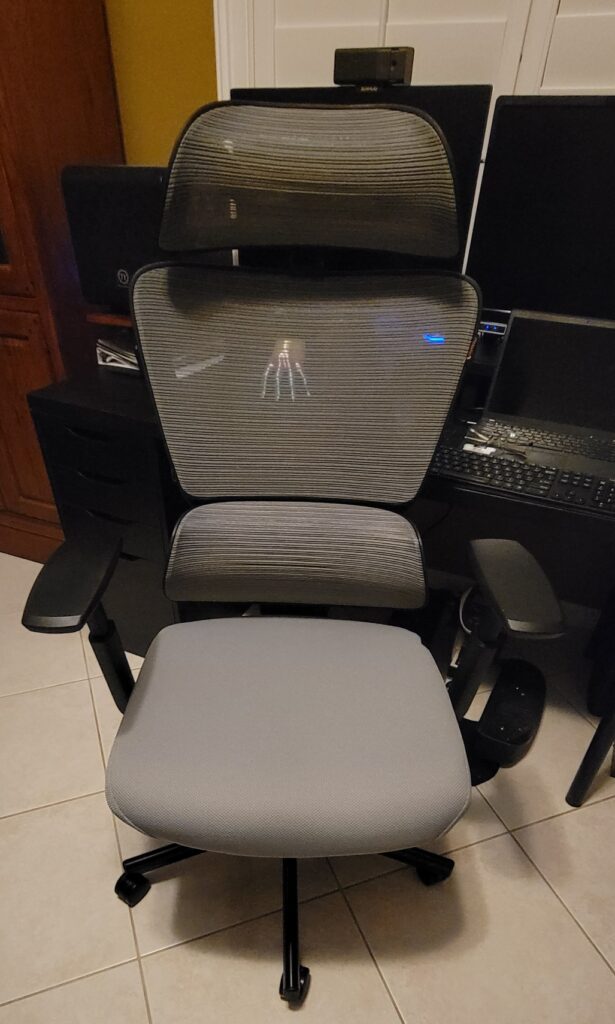 ProtoArc ErgoChair 100 front view
